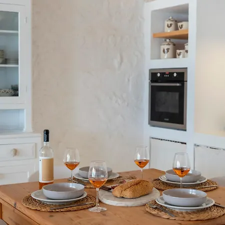 Donum Dei Seaside & Διαμέρισμα Krotiri