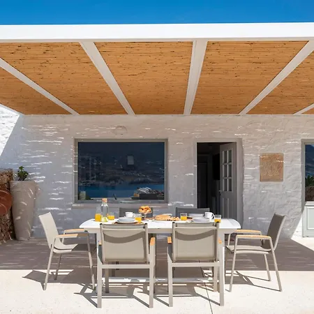 Donum Dei Seaside & Διαμέρισμα Krotiri