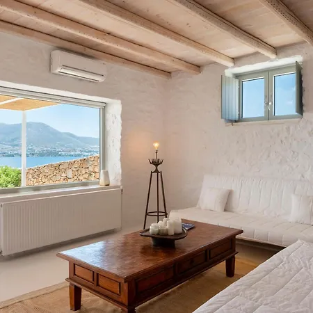 Donum Dei Seaside Suites&villa *