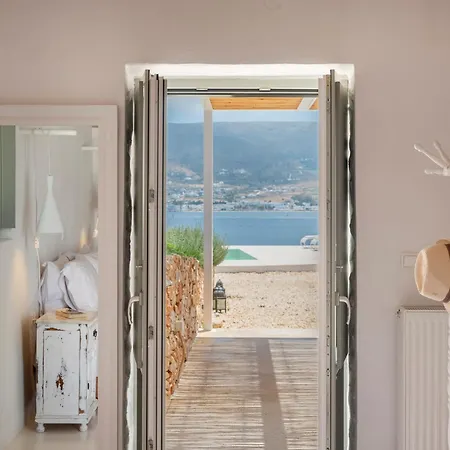 Donum Dei Seaside Suites&villa * Krotiri