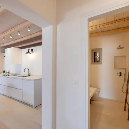 Apartment Donum Dei Seaside Suites&villa *