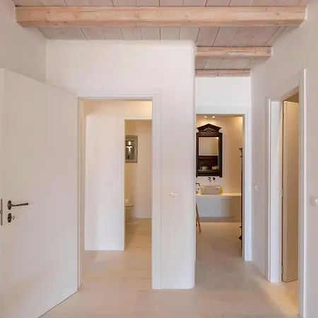 Donum Dei Seaside Suites&villa Apartment Krotiri