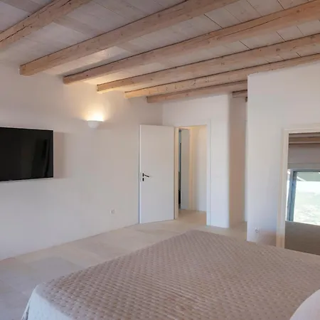 Apartment Donum Dei Seaside Suites&villa Krotiri