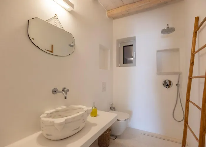 Donum Dei Seaside & Apartamento Krotiri